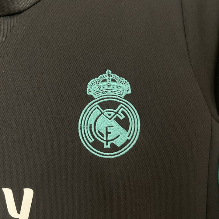 17/18 Real Madrid Away Premium Kids Size Kit